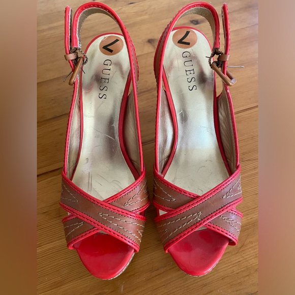 Guess brown and pink coral sandal platform cork pumps. Size 7. - Picture 6 of 8